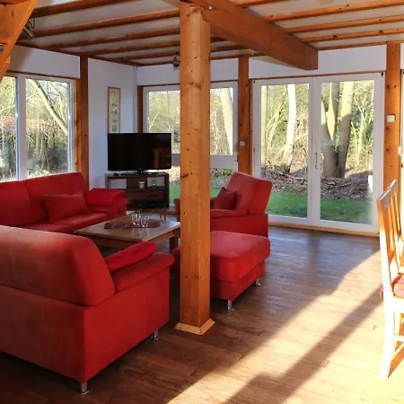 Haus Janina 펜션 *